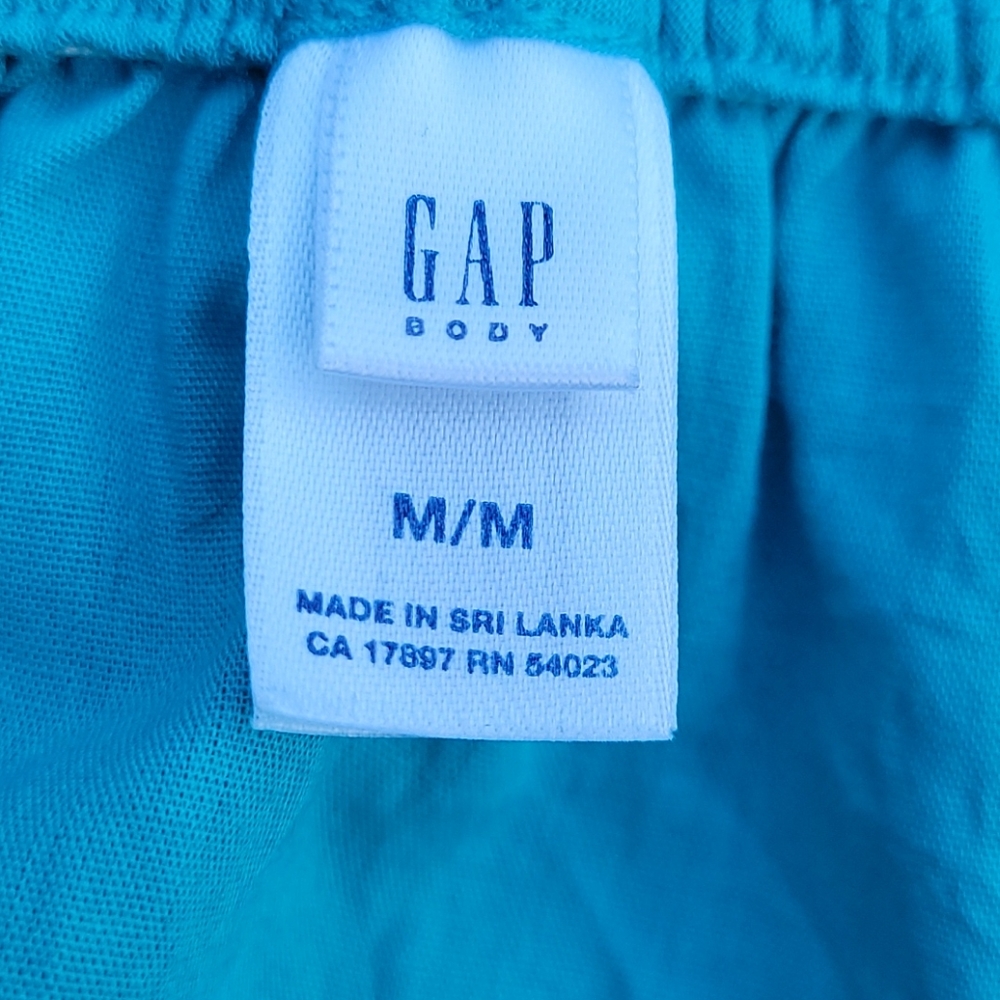 GAP TOP - Picture 8 of 10